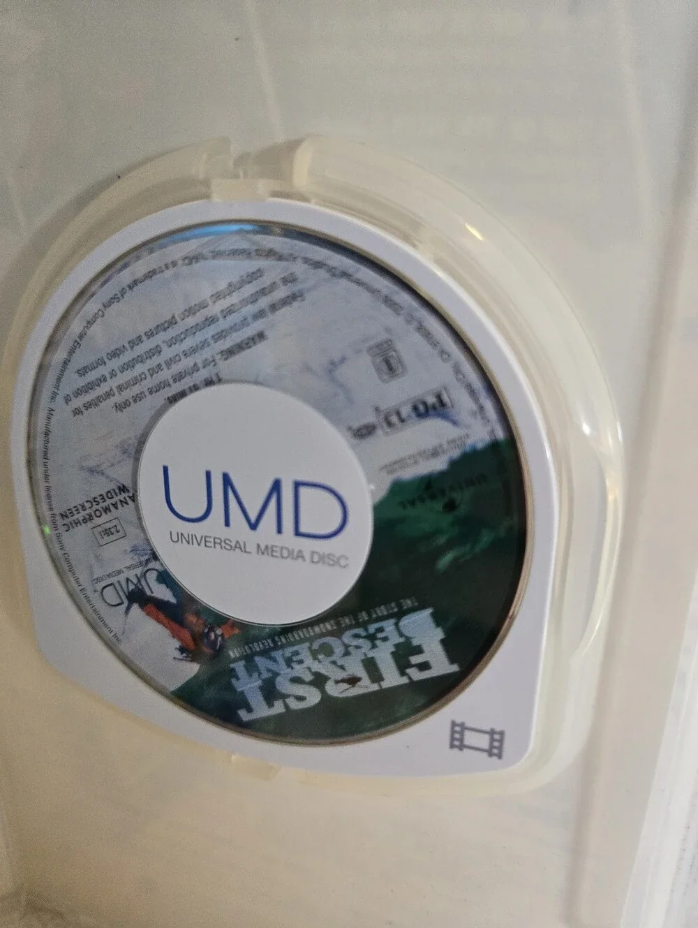 First Descent UMD Video - Snowboarding Film PSP